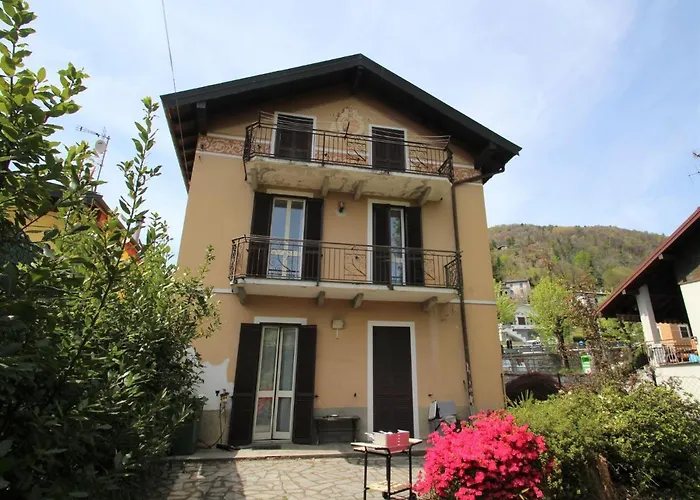 Adele By Interhome * Bee