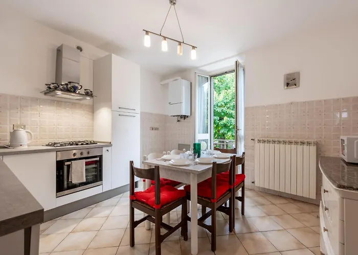 Adele By Interhome Bee