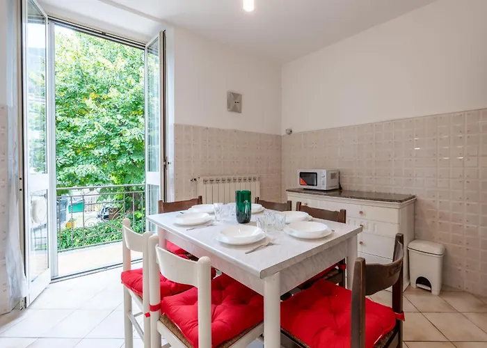 Διαμέρισμα Adele By Interhome Bee